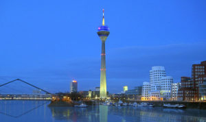 Düsseldorf - Foto: Gregor Ciecor Wikimedia Commons